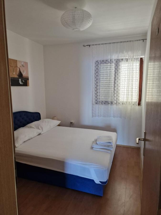 Villa Roing S Stanici Екстериор снимка