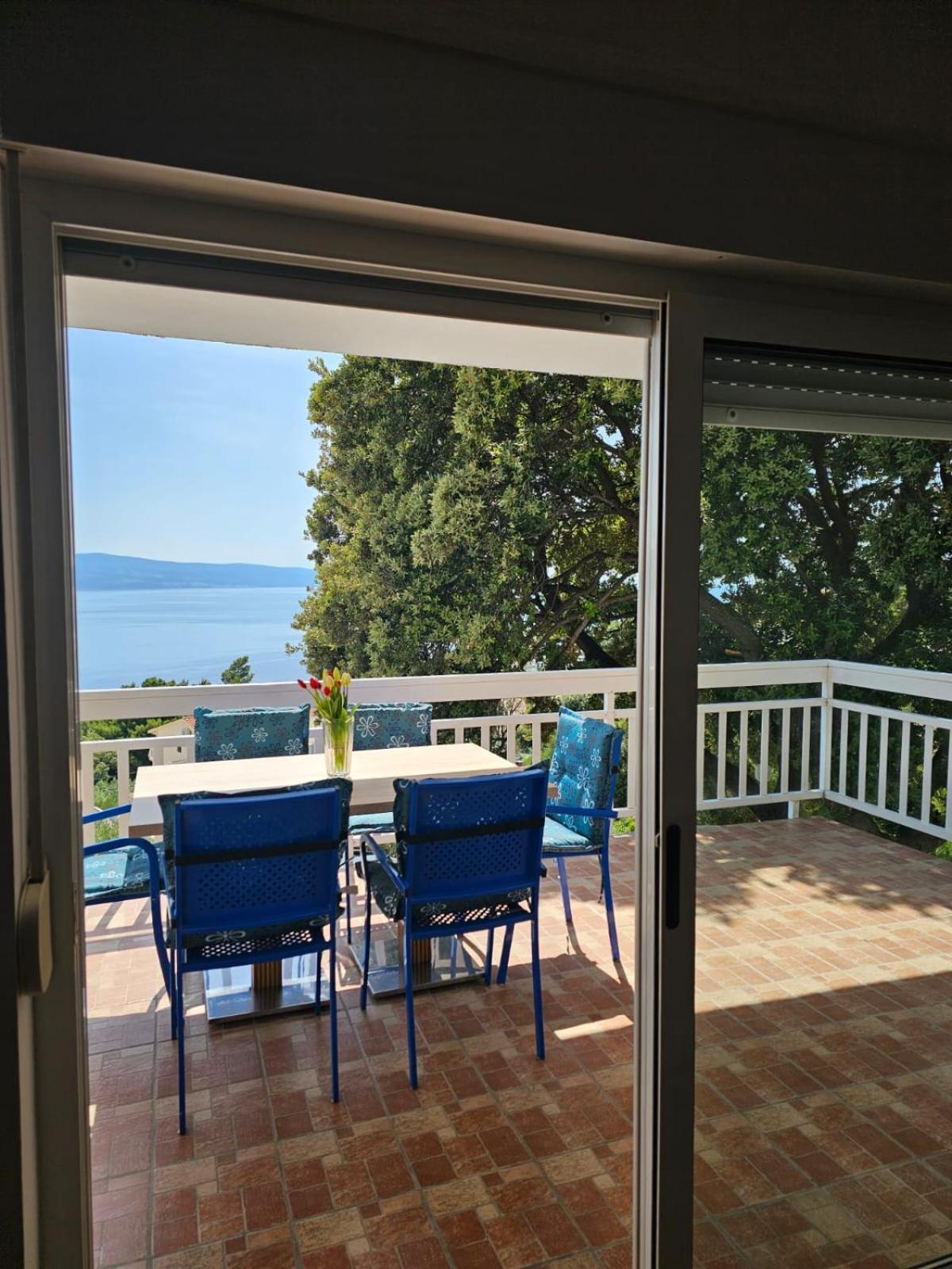 Villa Roing S Stanici Екстериор снимка