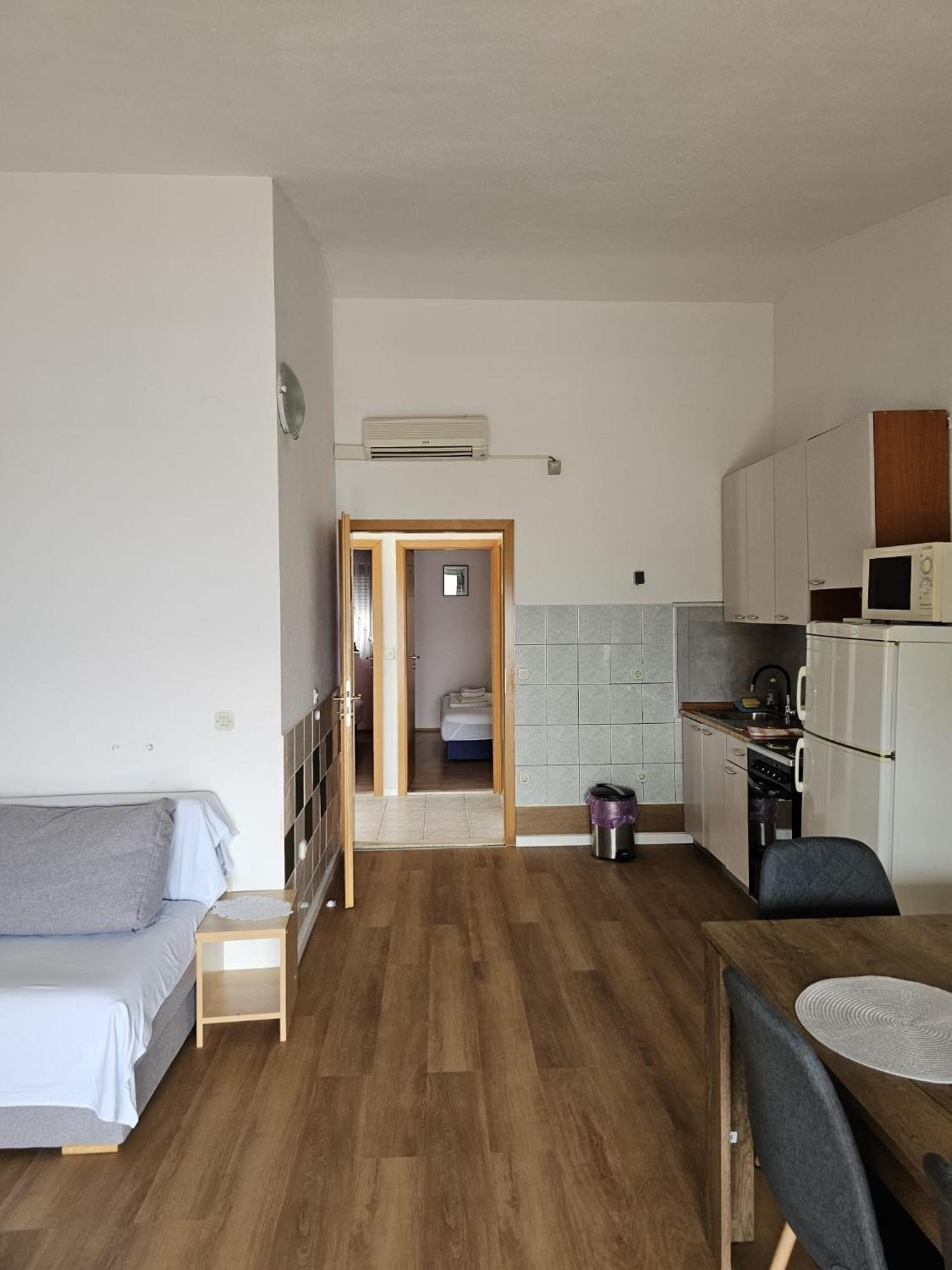 Villa Roing S Stanici Екстериор снимка