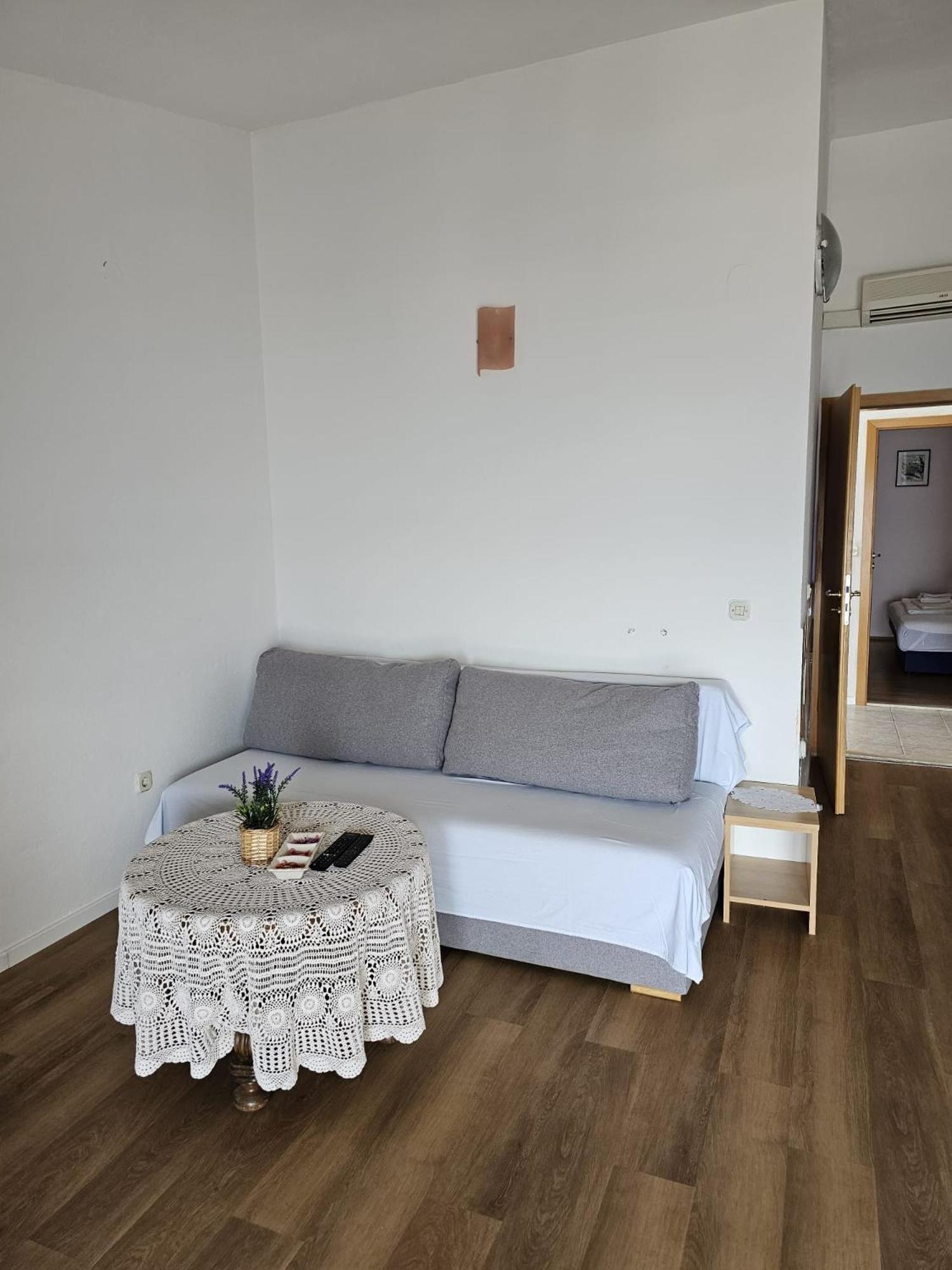 Villa Roing S Stanici Екстериор снимка