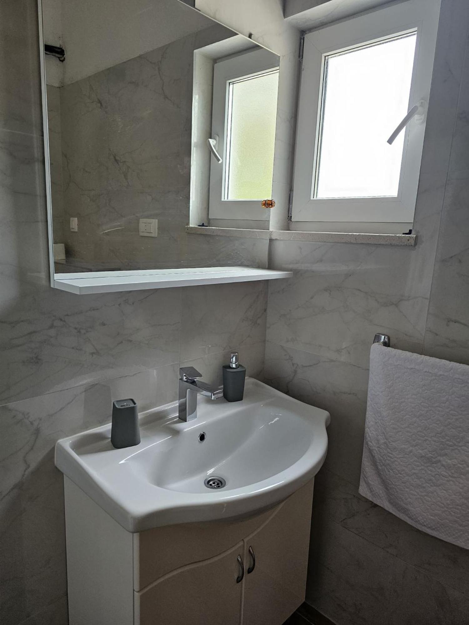 Villa Roing S Stanici Екстериор снимка