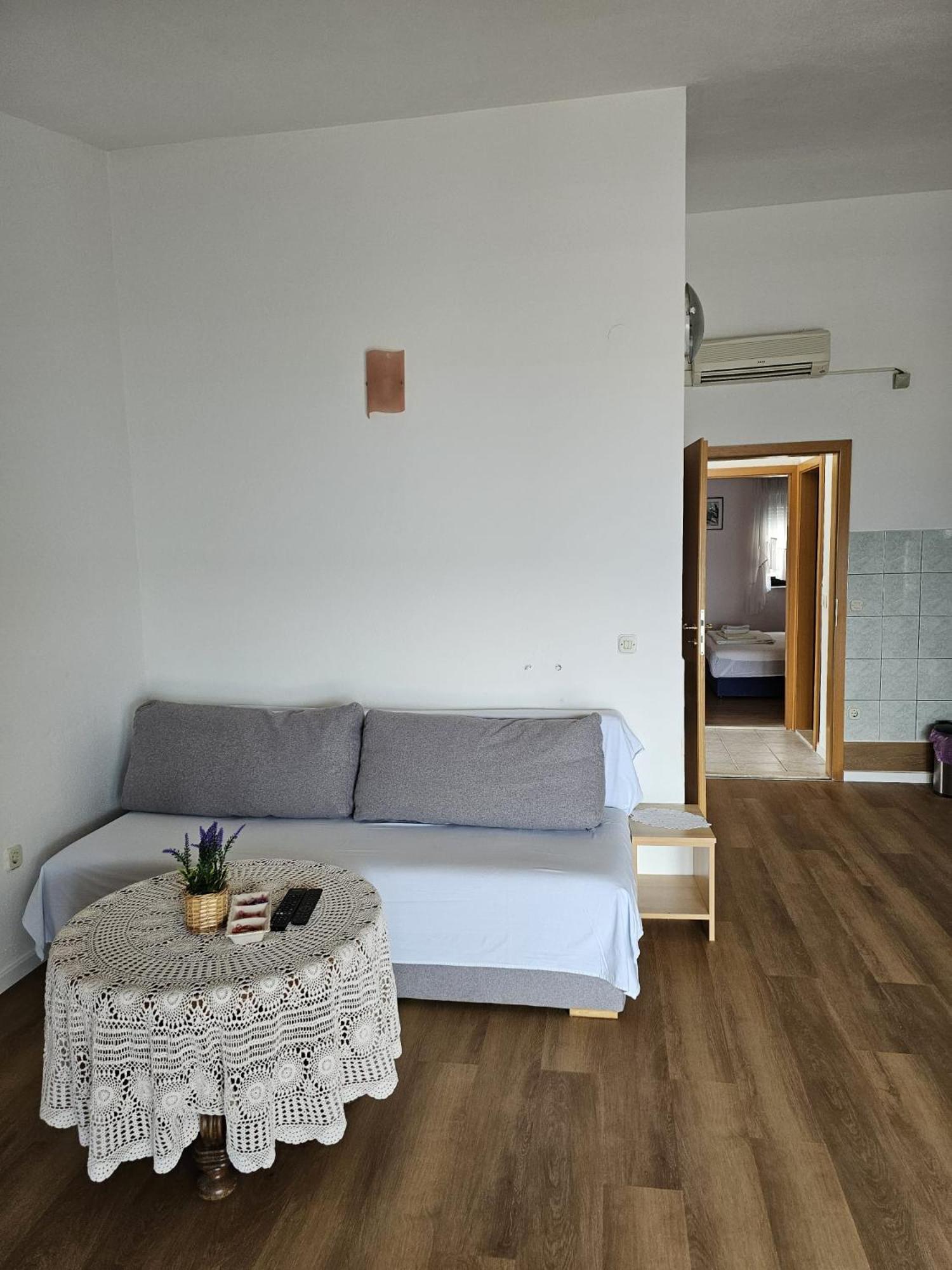 Villa Roing S Stanici Екстериор снимка